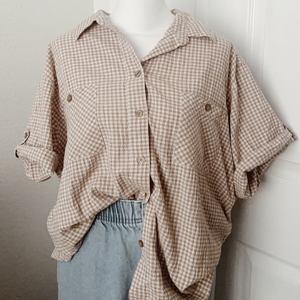 vintage gingham button-up ✨
